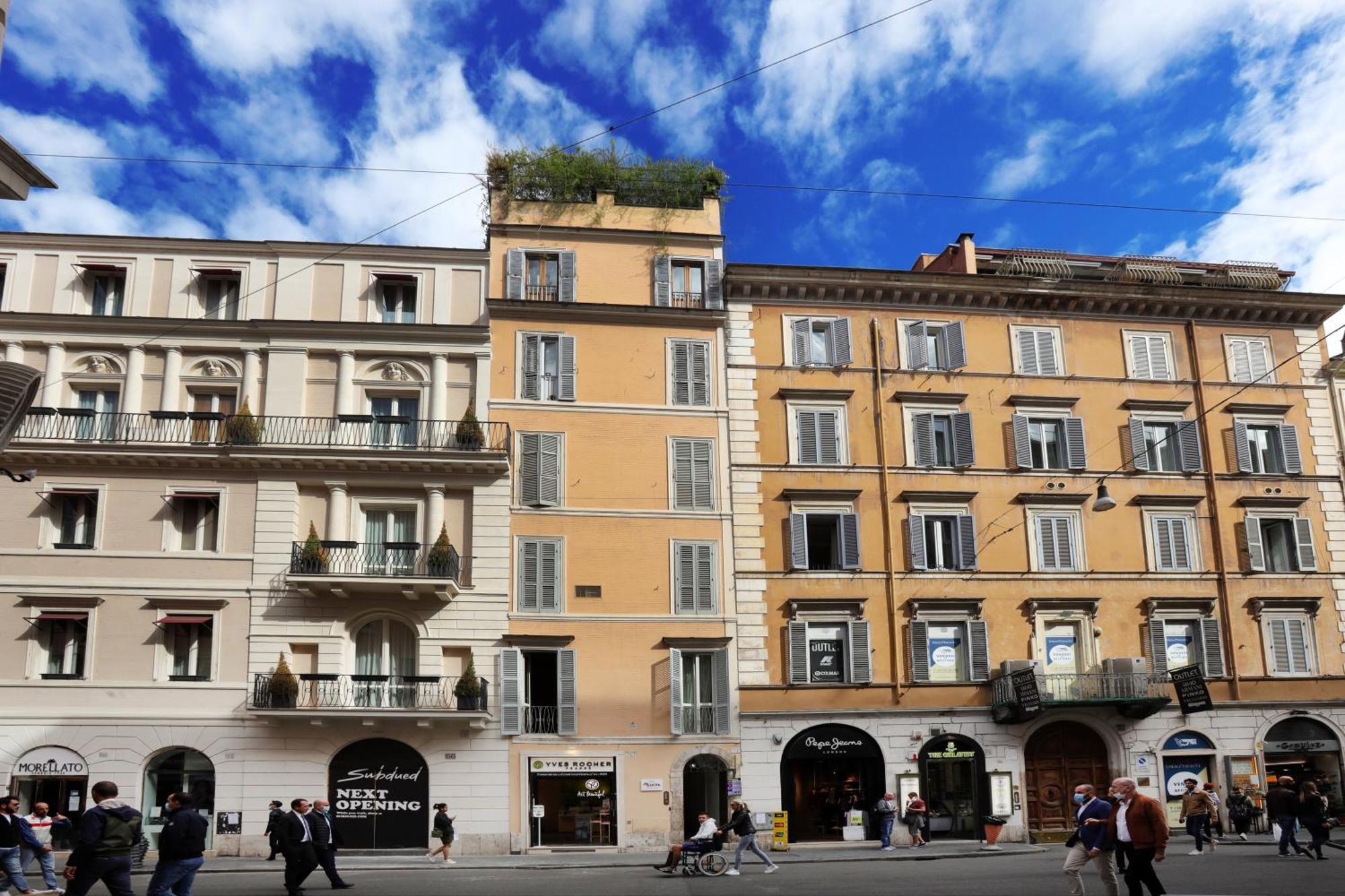 Nsm 71Viadelcorso Appartamento Con Terrazzo Roma Exterior foto