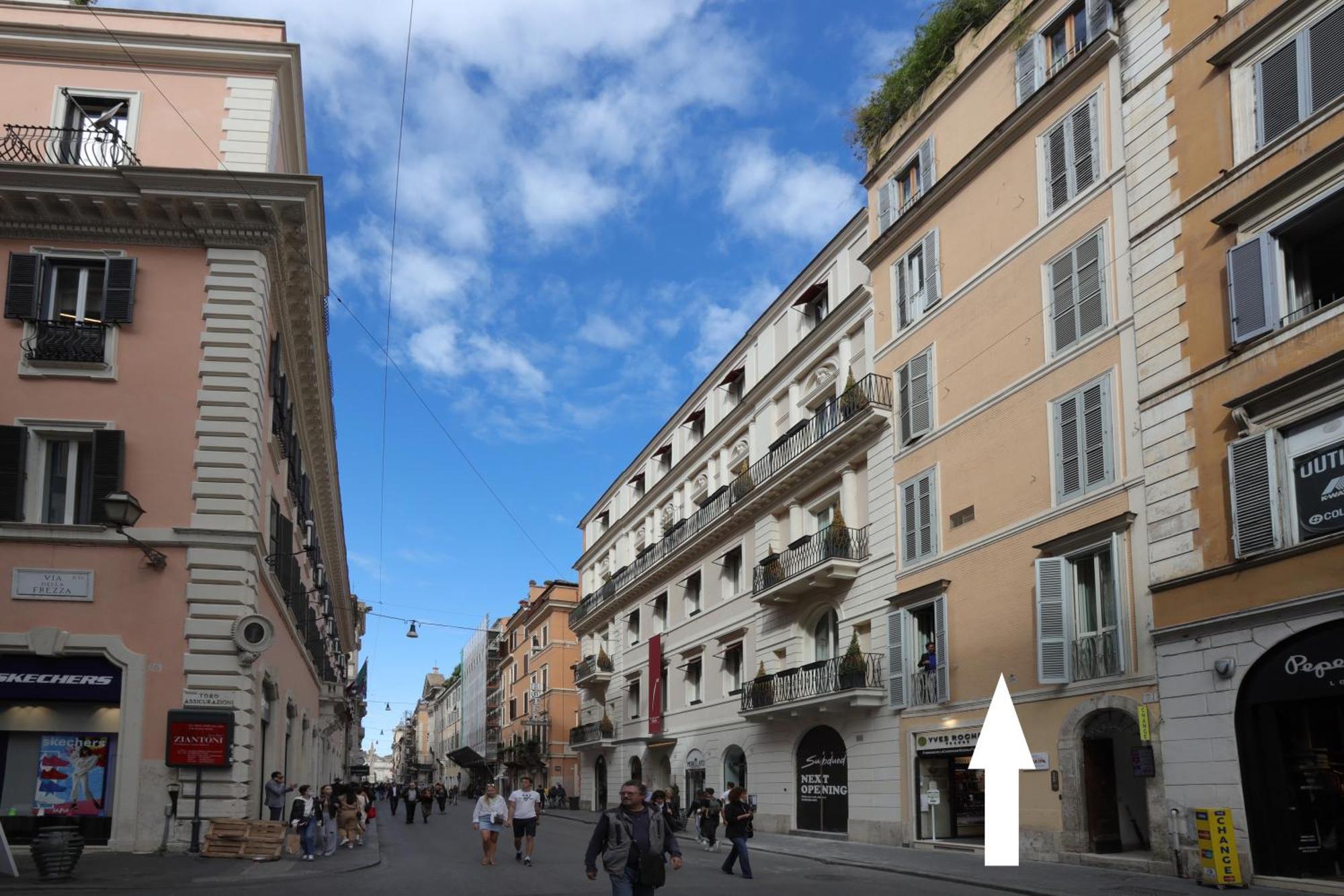 Nsm 71Viadelcorso Appartamento Con Terrazzo Roma Exterior foto